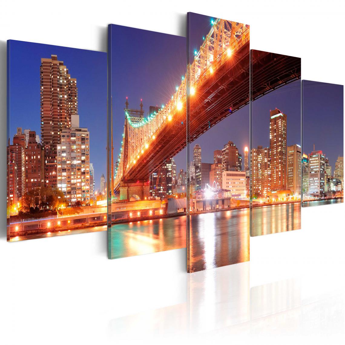 Decoshop26 - Tableau sur toile en 5 panneaux décoration murale image imprimée cadre en bois à suspendre New York aux reflets dorés 200x100 cm 11_0009454 - Tableaux, peintures