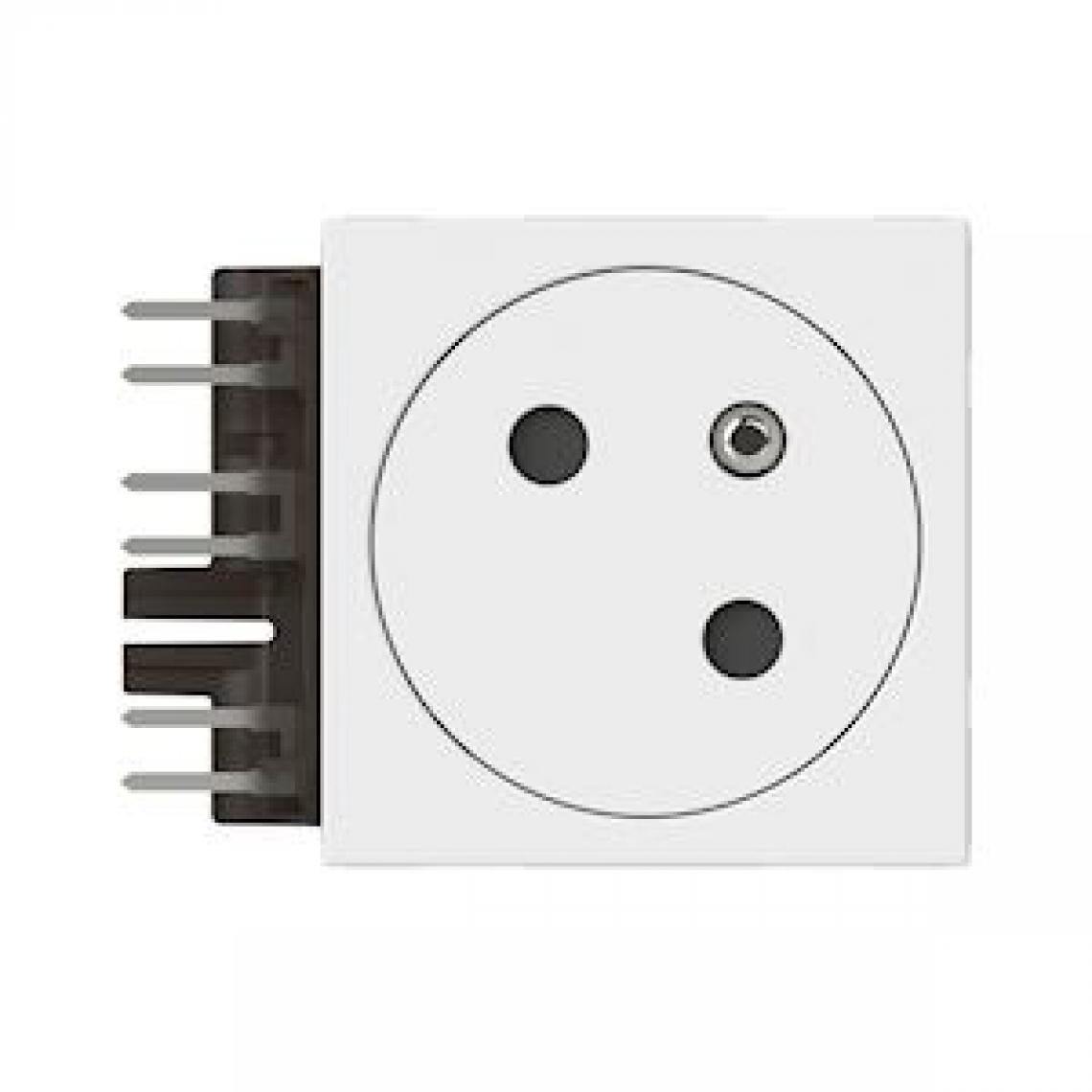 Legrand - prise de courant - 2p+t - blanc - surface - + accessoires de raccordement - legrand 077155l - Interrupteurs et prises en saillie