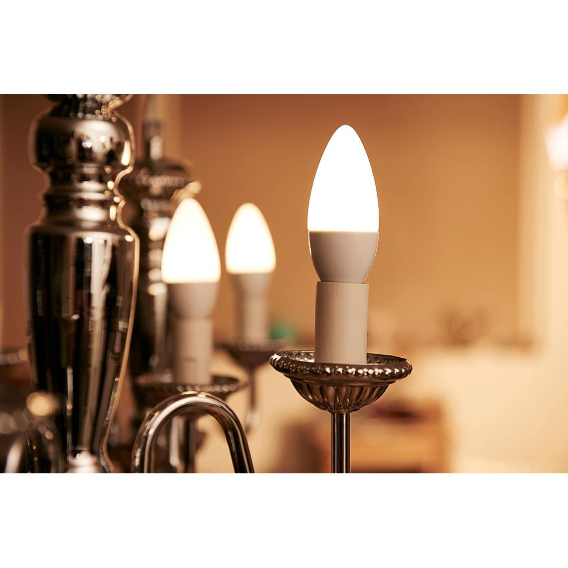 Philips - La lampe LED Philips remplace le blanc chaud (2700 Kelvin), 470 lumens, bougie, Plastique, blanc chaud, E14, 5.5W, 240V - Ampoules LED