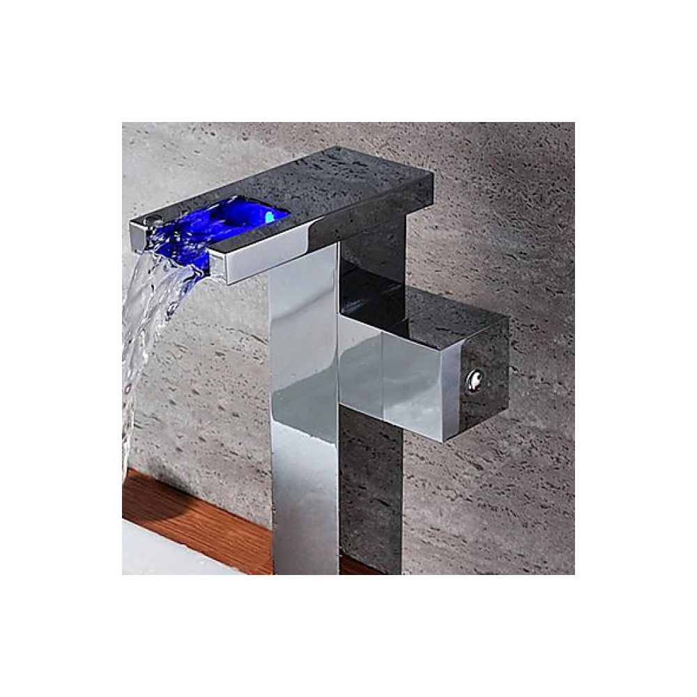 Lookshop - Robinet lavabo cascade à LED, une finition en laiton pour un style contemporain - Robinet de lavabo
