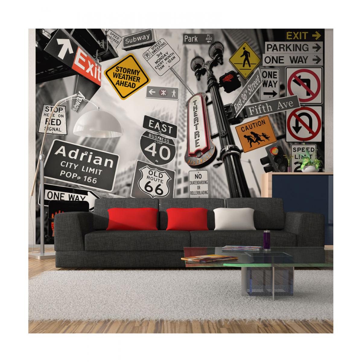 Artgeist - Papier peint - Panneaux de signalisation à New York (fond noir et blanc) 400x309 - Papier peint