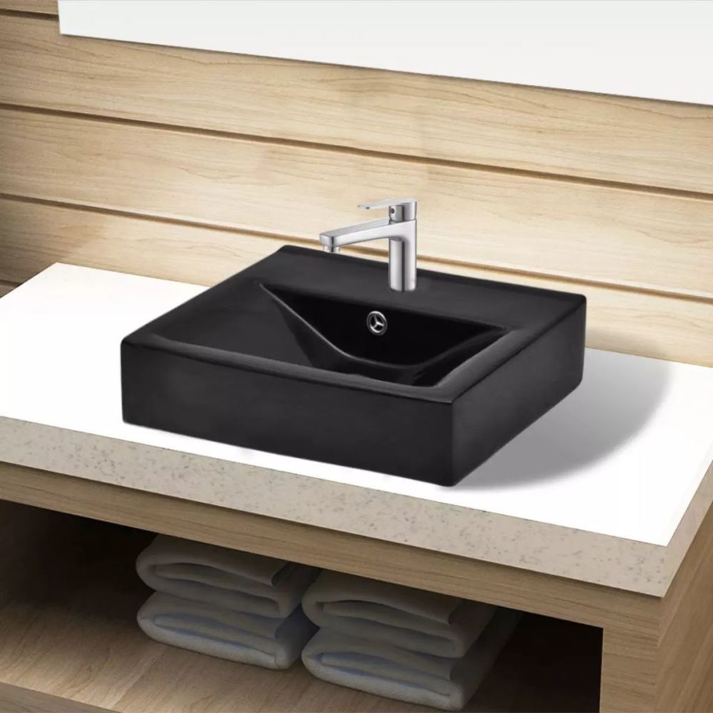 marque generique - Icaverne - Lavabos ligne Vasque à trou de trop-plein/robinet Noir céramique pour salle de bain - Lavabo