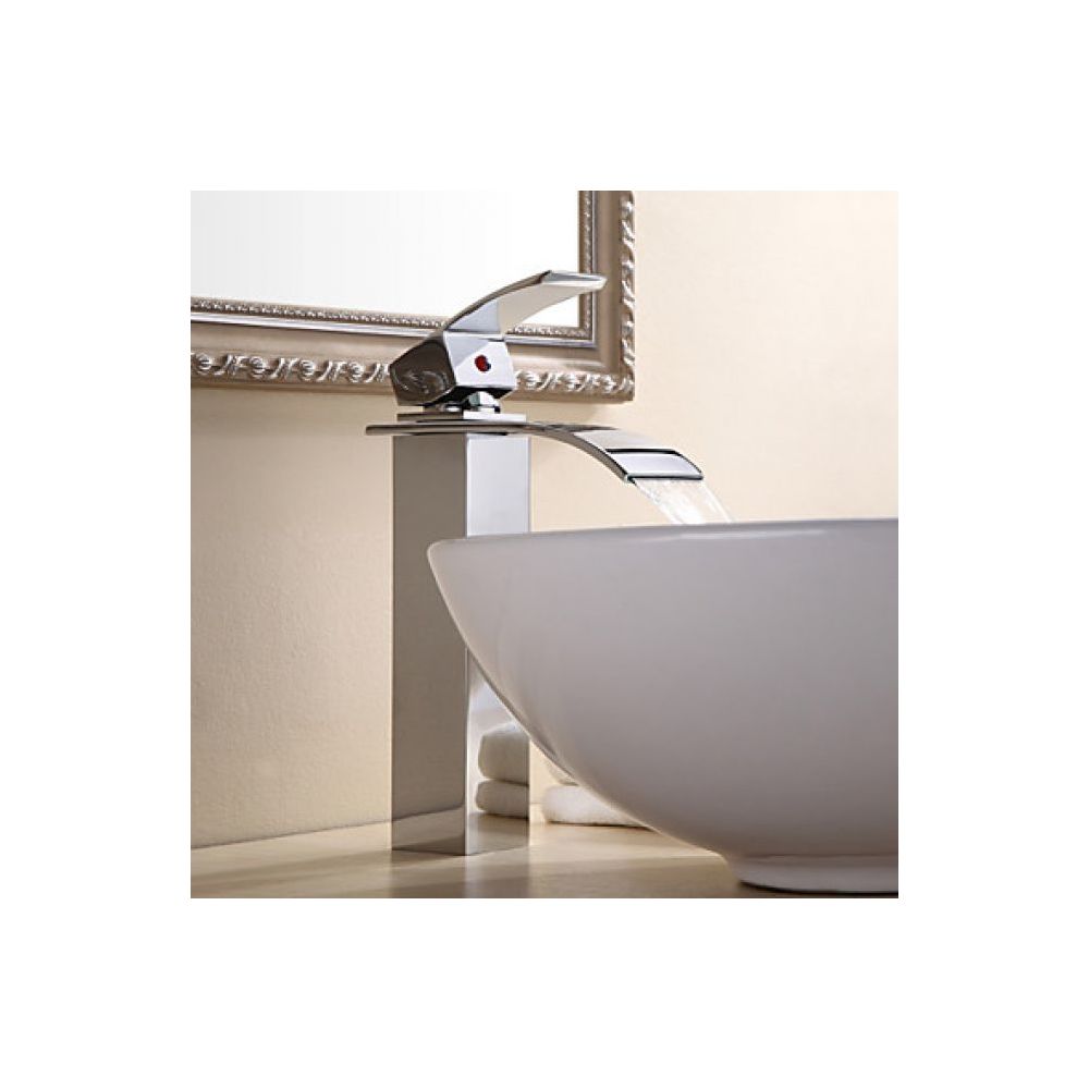 Lookshop - Robinet d'évier robuste avec jet en cascade, un robinet de finition chromée et de style contemporain - Robinet de lavabo
