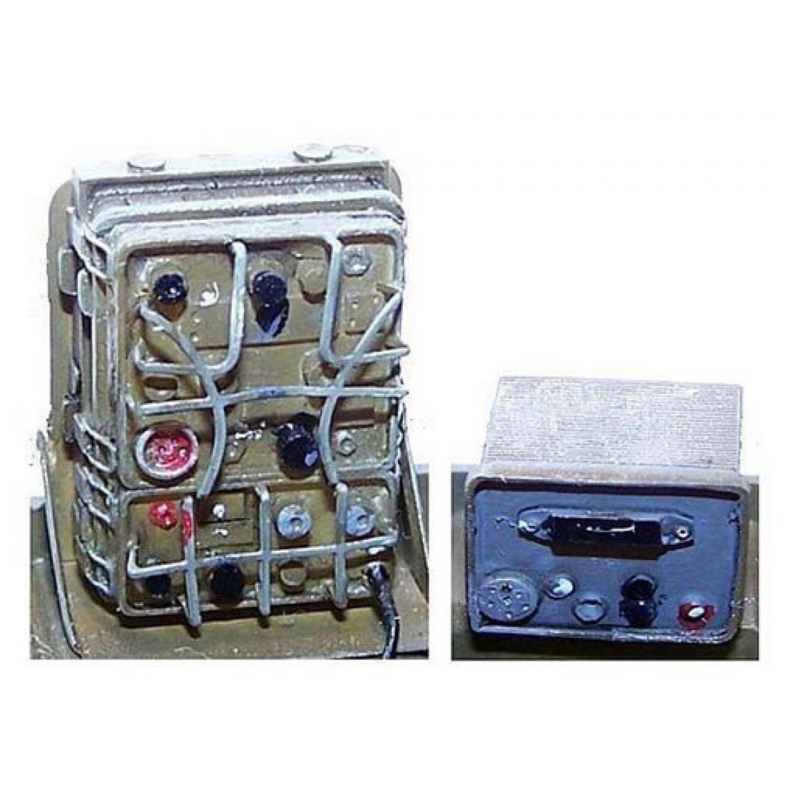 Plus Model - U.S. Funkstation - WWII - 1:35e - Plus model - Accessoires et pièces