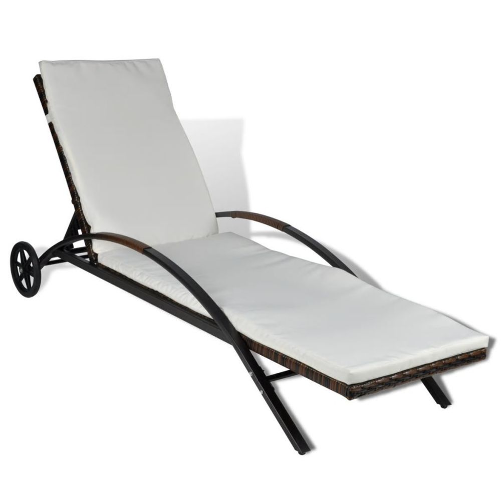 marque generique - Icaverne - Bains de soleil famille Chaise longue avec coussin 2 roues Marron Résine tressée - Transats, chaises longues