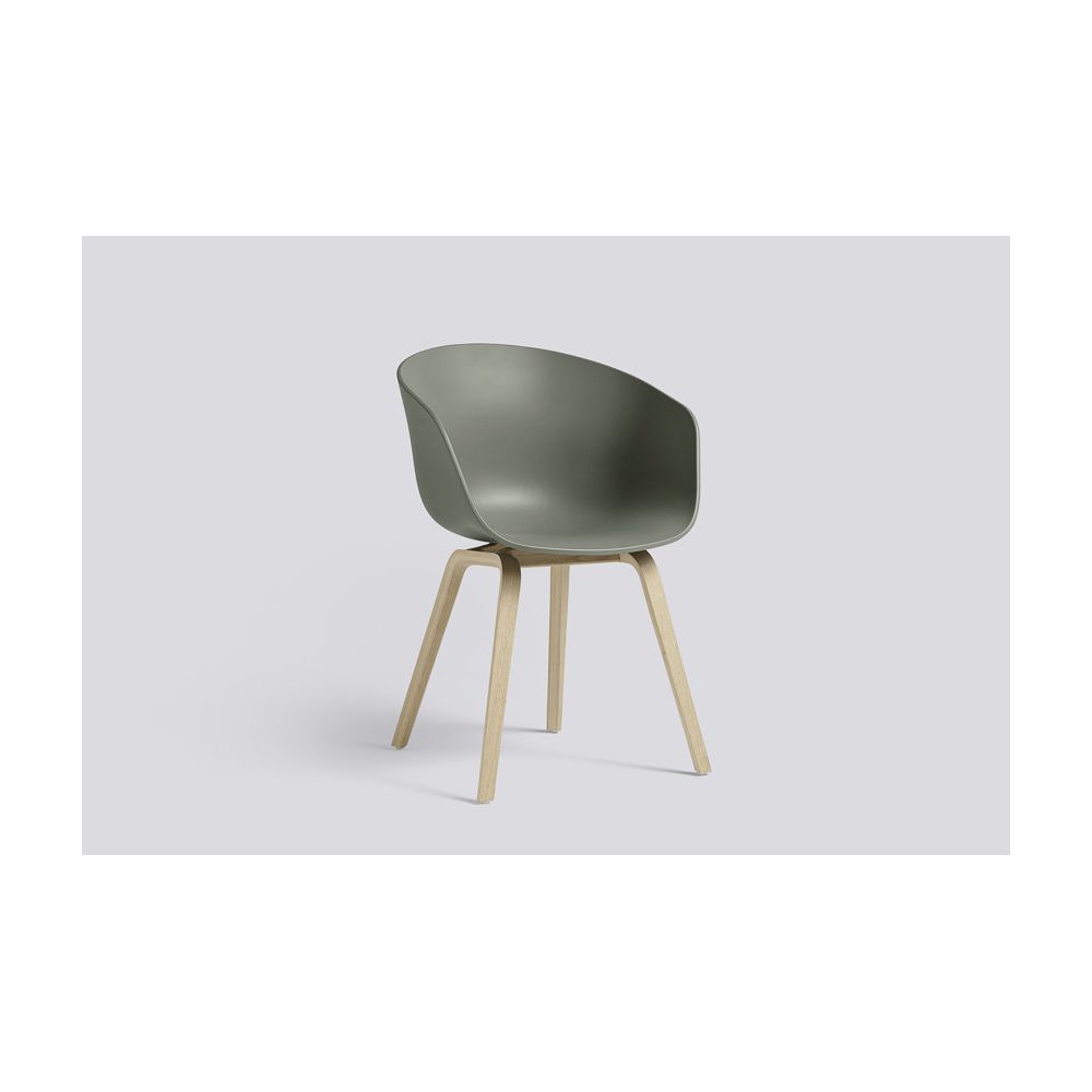 Hay - About a Chair AAC 22 - décapé noir - vert brume - Chaises