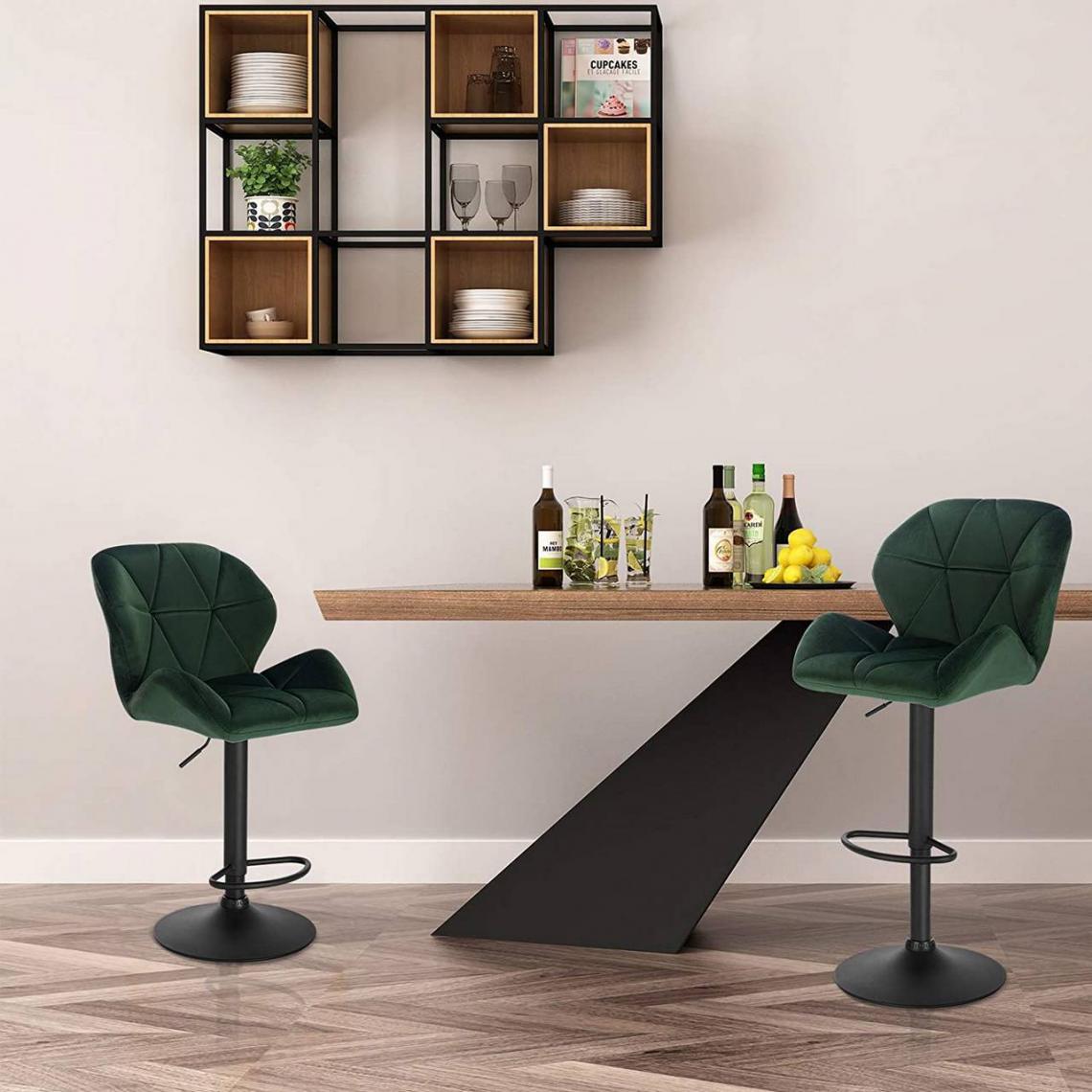 MercatoXL - Lot de 2 chaise de bar et velours métallique vert foncé - Chaises