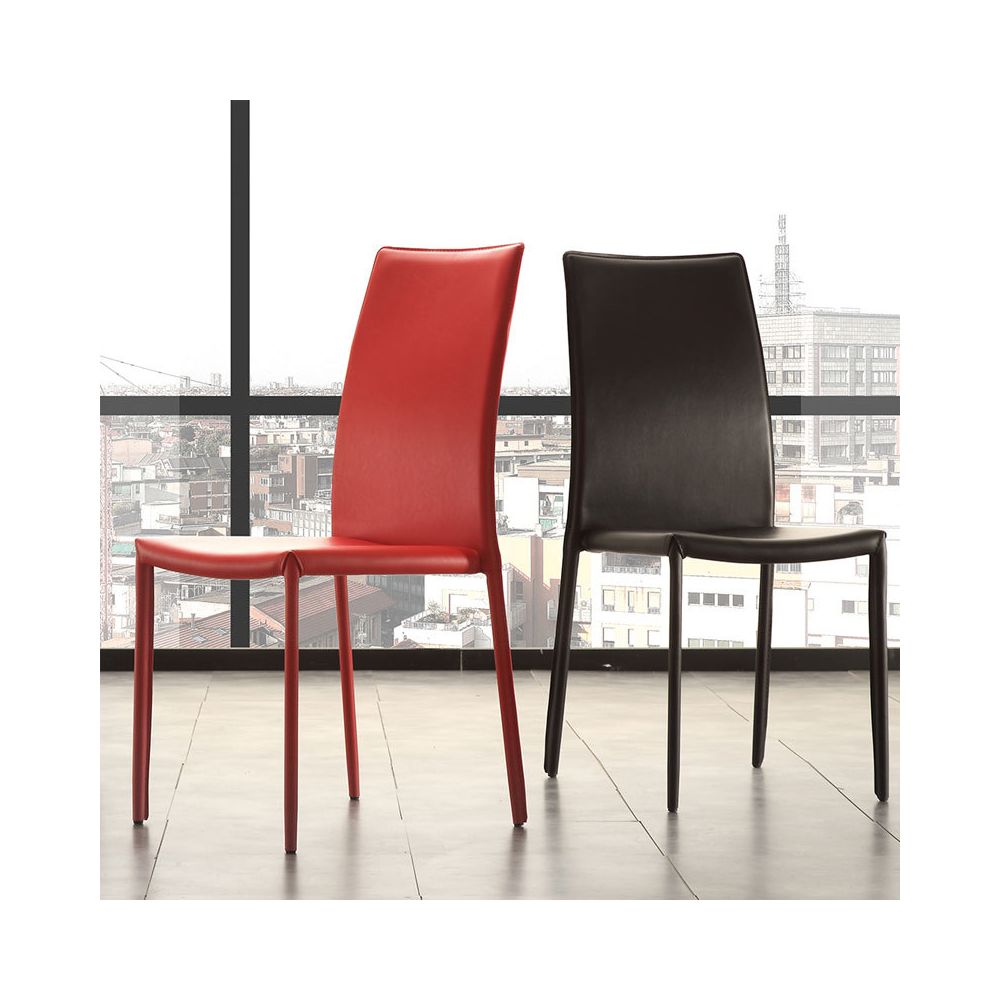 Nouvomeuble - Chaise rouge design empilable ADELE (lot de 4) - Chaises