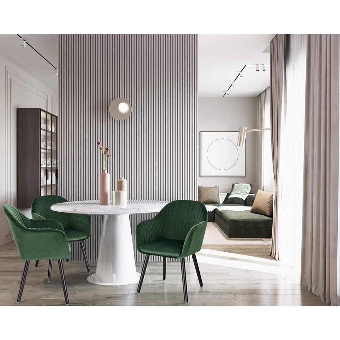 MercatoXL - chaise de salle en velours et bois - modèle vert foncé 2.0 - Tables à manger