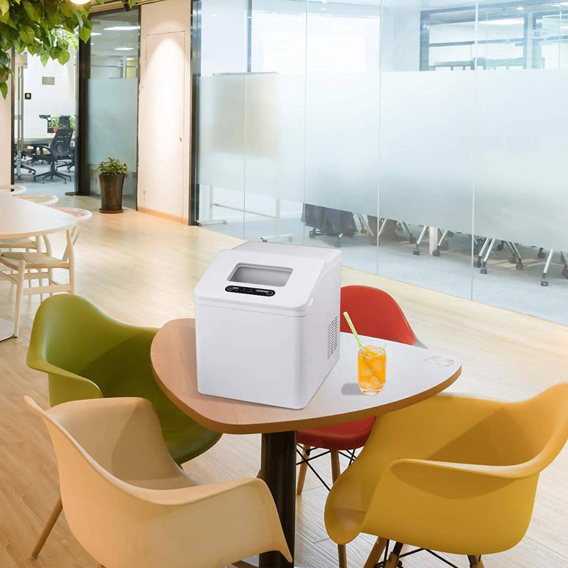 MercatoXL - Machine de glace de 2,5 litres de mode d'auto-nettoyage de réservoir d'eau 20 kg de blanc d'24h - Tables à manger