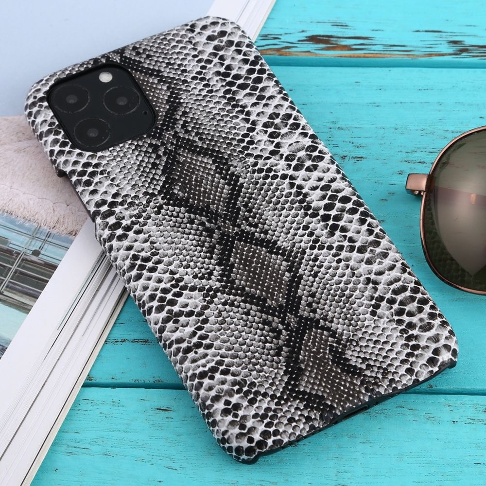 Wewoo - Coque Rigide Étui de protection contre la peau pour un motif de peau de serpent iPhone 11 Pro Noir - Coque, étui smartphone