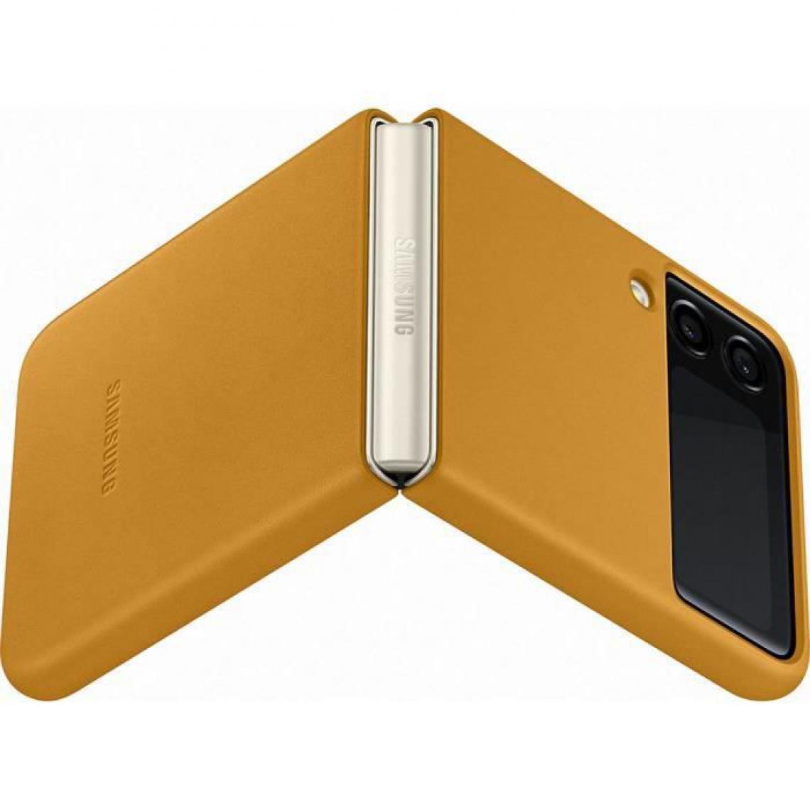 Samsung - SAMSUNG Coque en cuir Z Flip3 Moutarde - Coque, étui smartphone