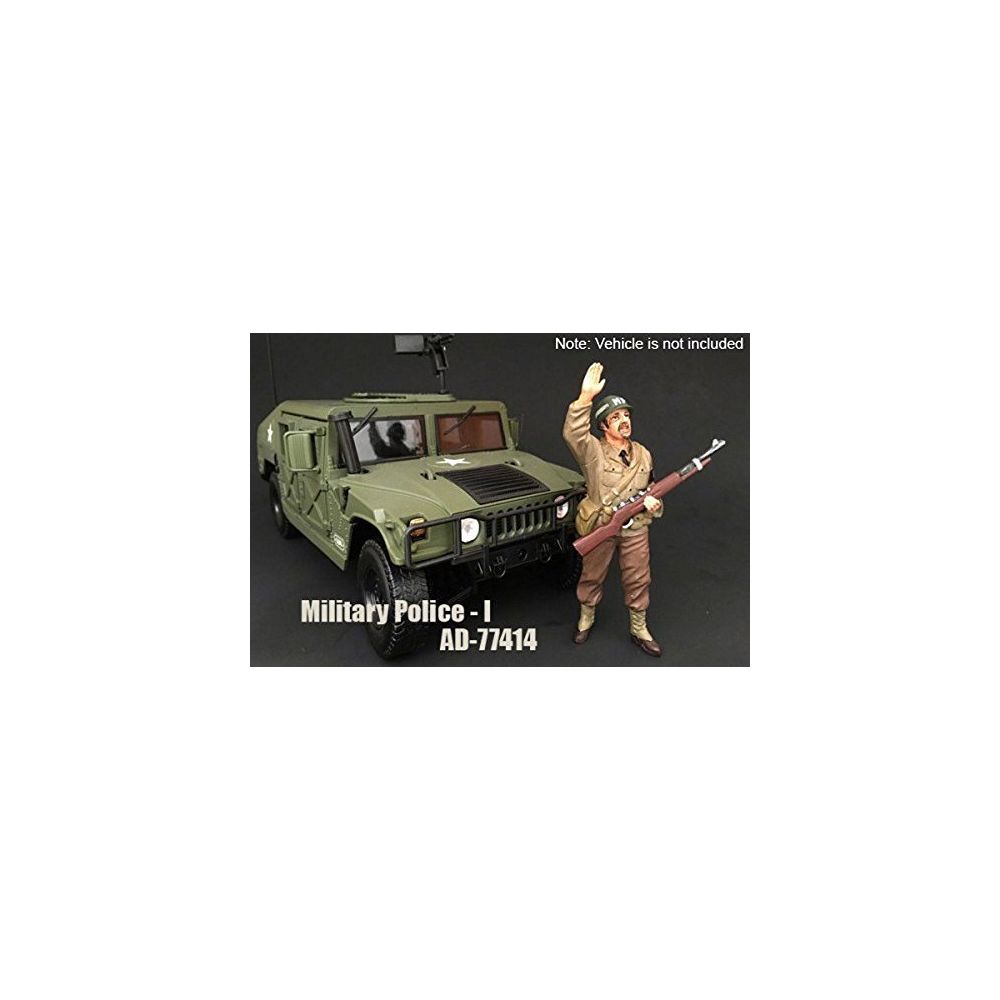 American Diorama - American Diorama WWII Military Police Figure #1 77414 - 1/18 Scale Diecast Model Toy Car - Voitures