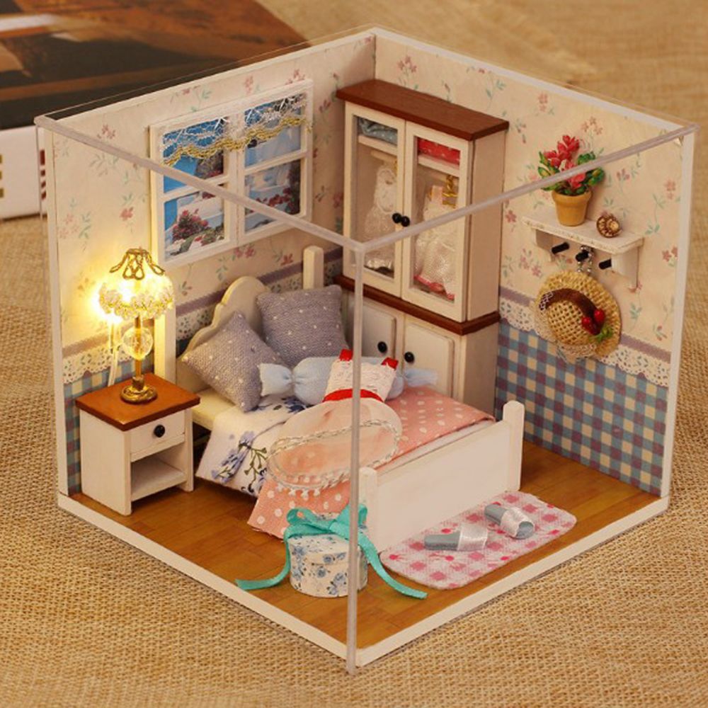 marque generique - 1:24 maison de poupée miniature bricolage style européen prince maison de poupée kits artisanat - Poupées