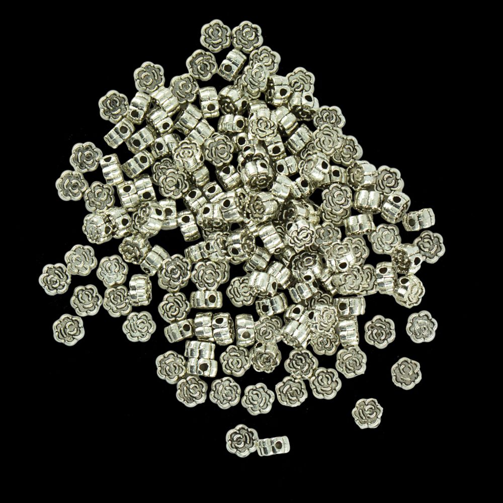 marque generique - 100 Pieces Perles Espacées Gravées en Acier tibétain de couleur argentée 8x3.5mm - Perles