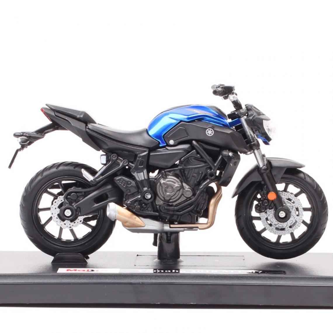 Universal - Échelle 1/18 Mercer 2018 Yamaha MT 07 Moto Voiture jouet moulée sous pression YZR M1 Bicycle YZF R1 R6 Road Star Racing Cadeau |(Bleu) - Voitures