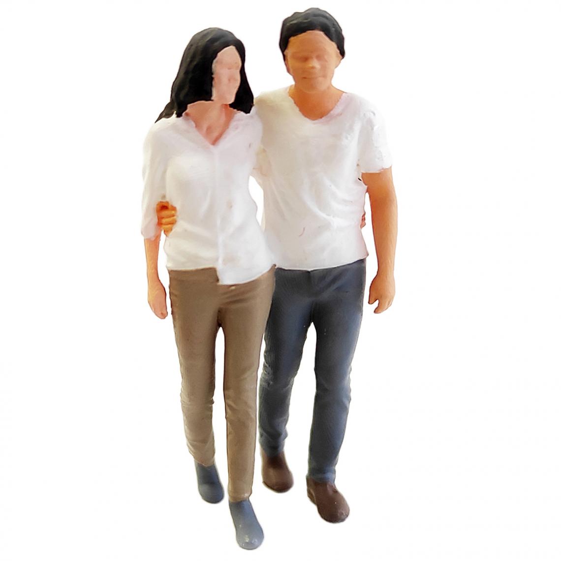 marque generique - 1:64 échelle Peinte à La Main Modèle Miniature Couple Figurines Park Diorama Jaune - Voitures