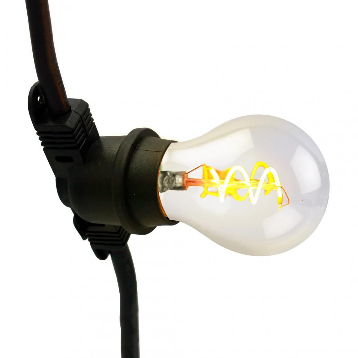Lumisky - Guirlande lumineuse LED PEGGY noir en caoutchouc 10m - Lampadaire