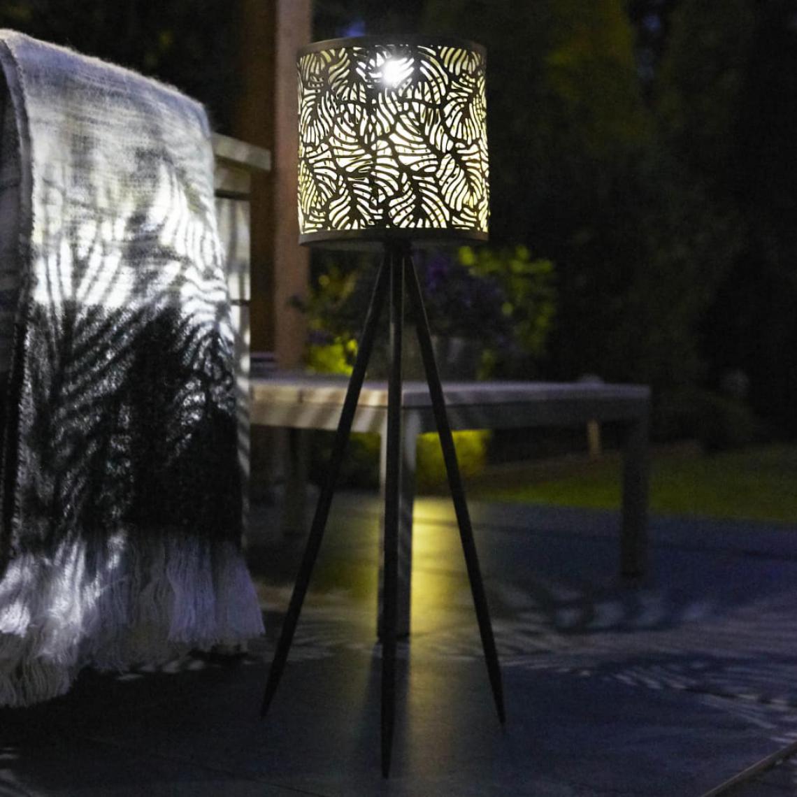 Luxform - Luxform Lampe sur trépied de jardin à LED solaire Forest - Spot, projecteur