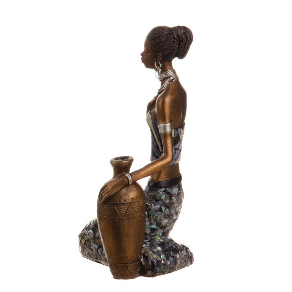 Ixil - Décoration Femme africaine à la jarre 19 cm - Petite déco d'exterieur