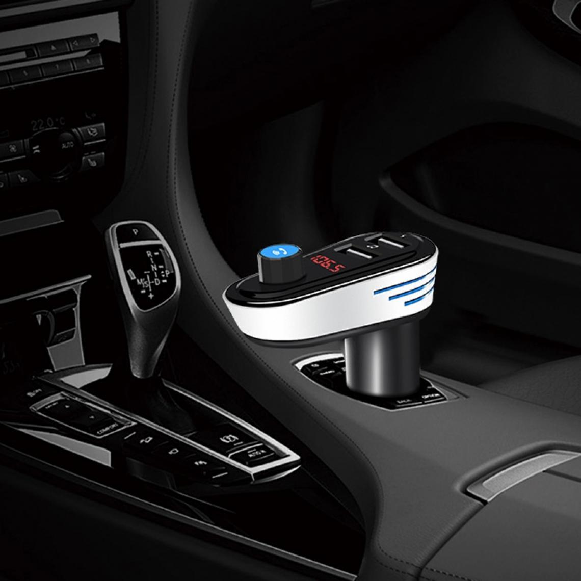 Wewoo - Transmetteur FM Auto argent Car Bluetooth V4.2 Lecteur MP3 5V 3.1A Sortie Deux ports USB Chargeur allume-cigare avec lumière LED, micro intégré, support U-disque et appels mains-libres / réponse - Passerelle Multimédia
