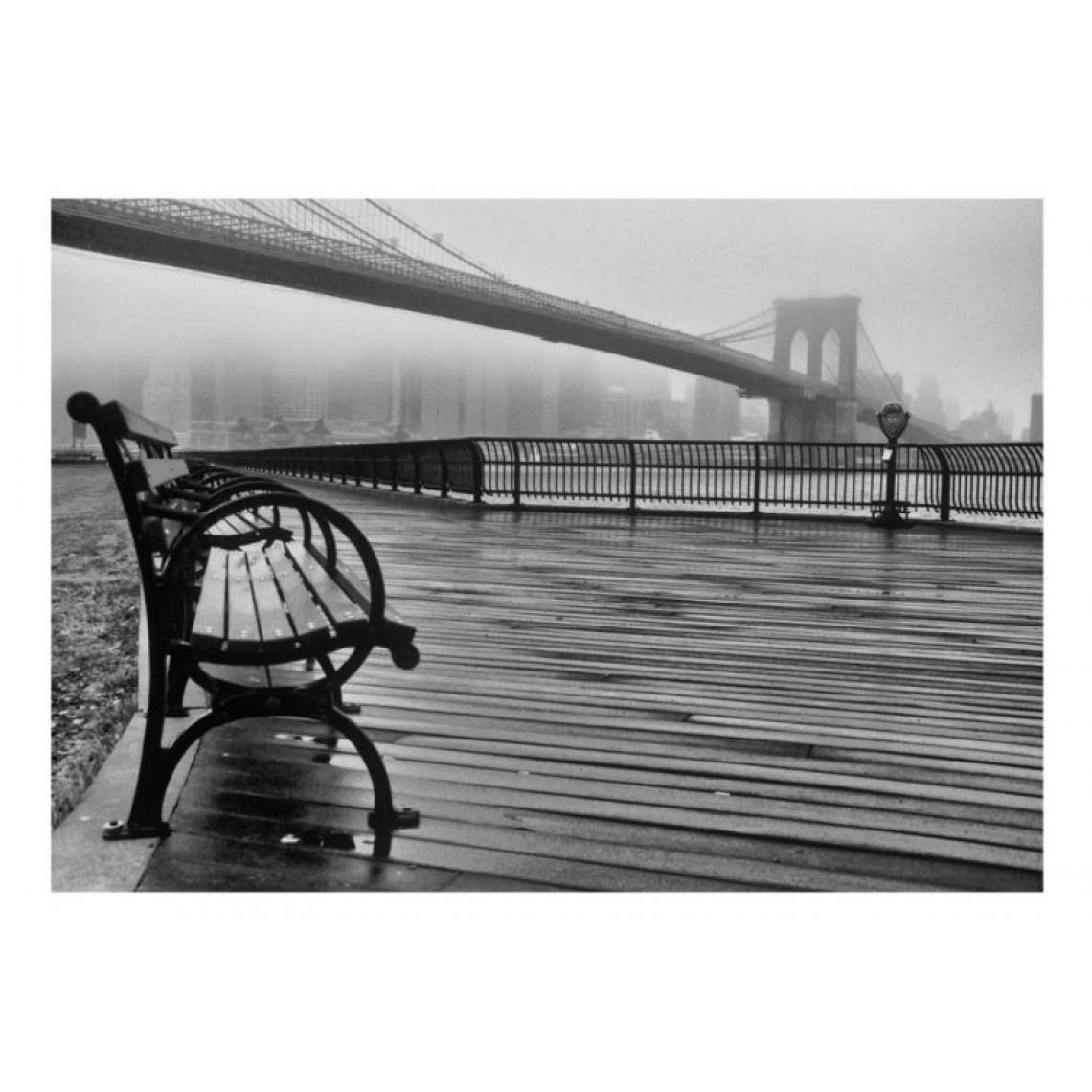 Artgeist - Papier peint - A Foggy Day on the Brooklyn Bridge .Taille : 350x245 - Papier peint